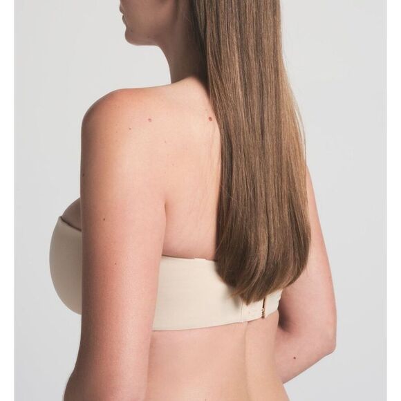 Skims Clay Fits Everybody Strapless Bra - Picture 6 of 8